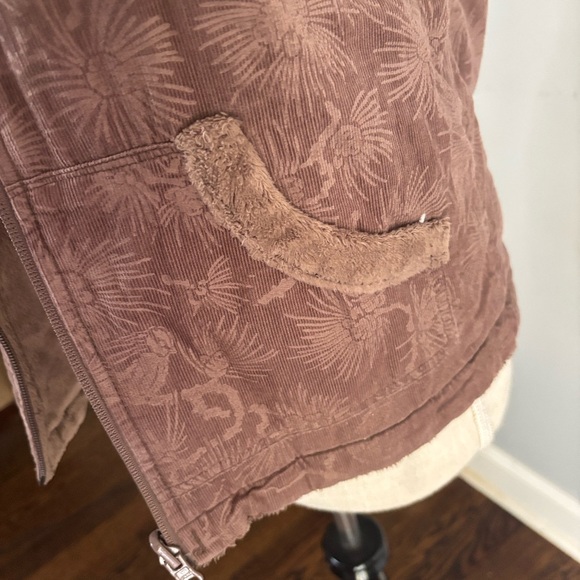 Columbia Brown Patterned Vest - Picture 4 of 7